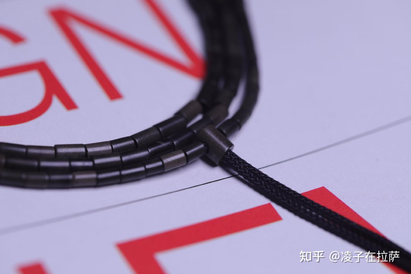 直径不到3 mm的小煤晶项链 - 知乎