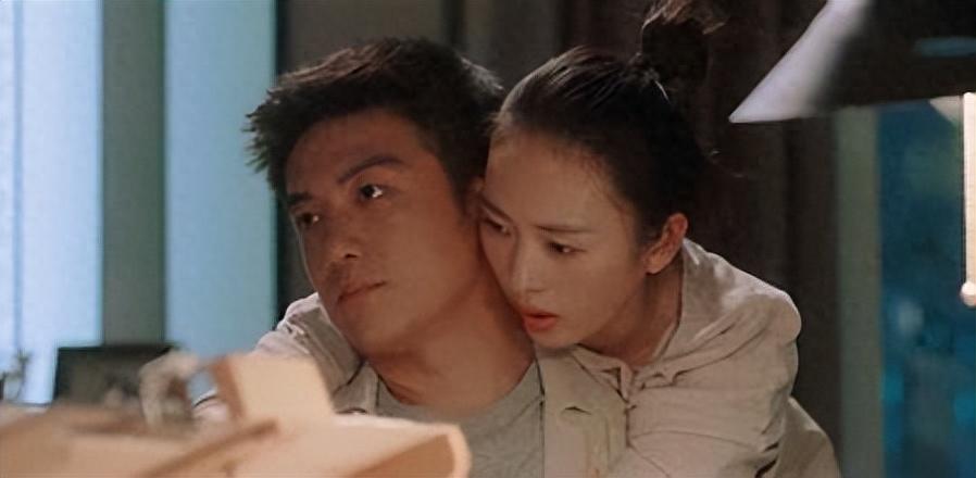 财务自由，从校服到婚纱，她却和体育生出轨！ - 知乎