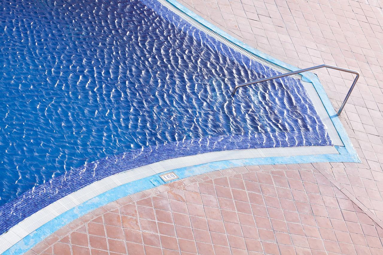 2. 木扶手成本分析