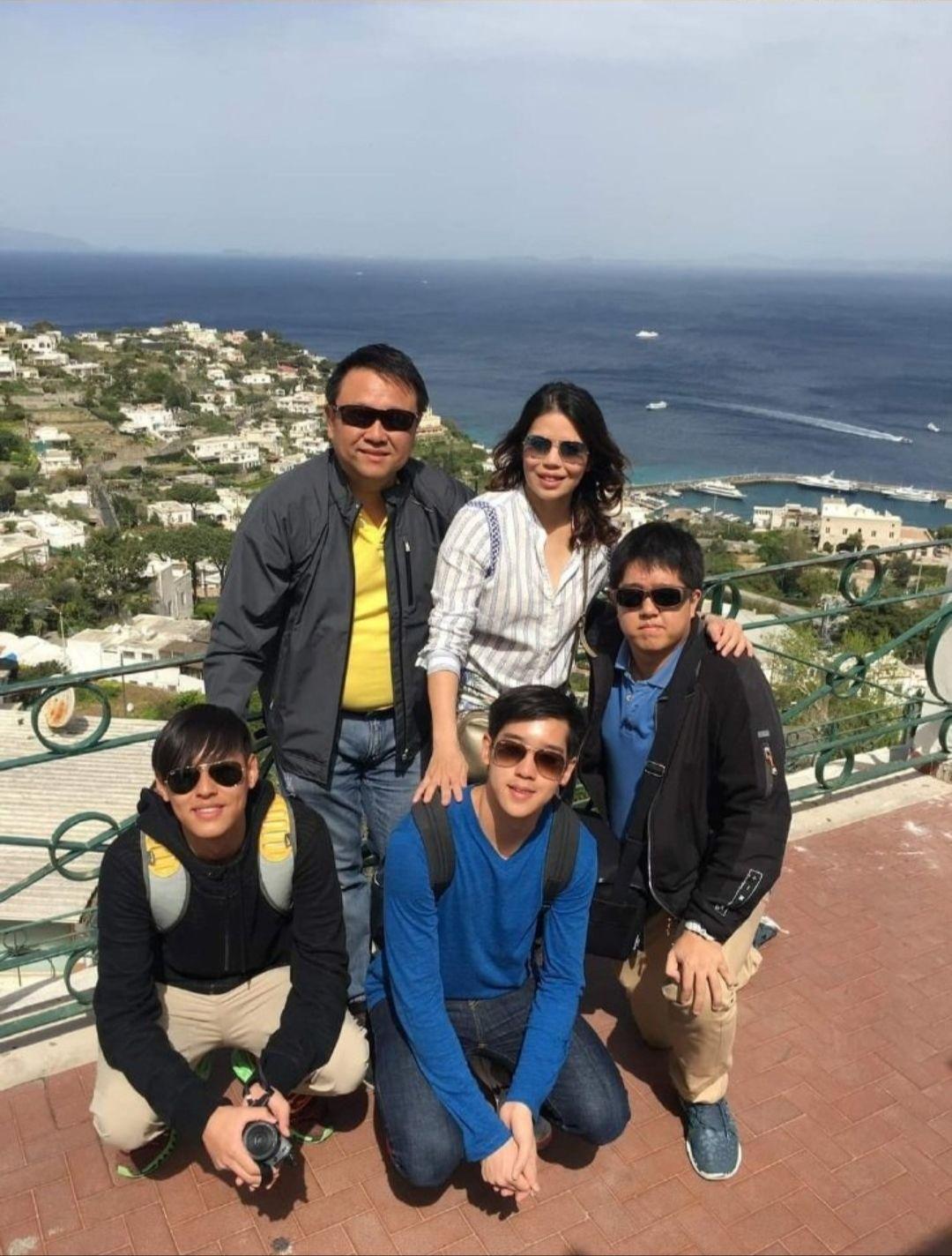 都说bkpp还有mew是富二代求问几位少爷家庭背景家里是做啥的