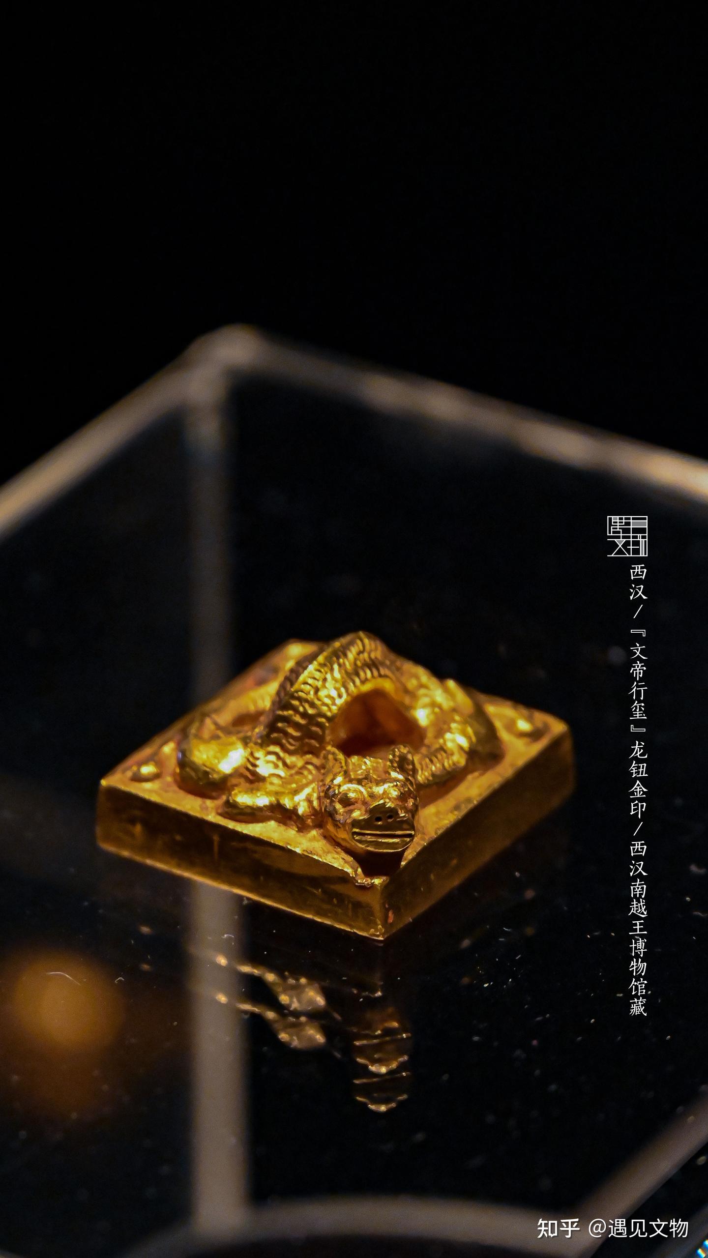中国古美術品　中国骨董品　中華民国檀木製銀元嵌　高冰種黄翡翠珠算盤　極細工古賞品 中国古美術品 中国骨董品 中華民国檀木製銀元嵌 高冰種黄翡翠珠算盤
