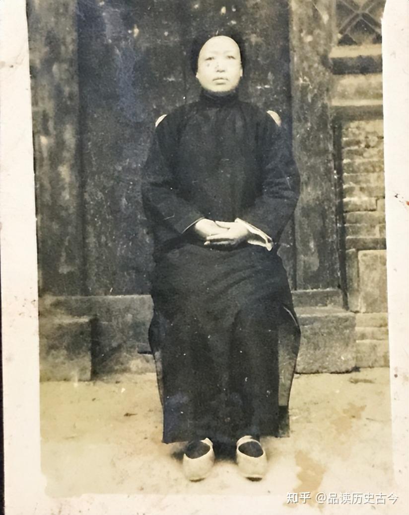 最后一位中顾委常委，副国级，101岁去世，终生遗憾未报祖母恩 - 知乎