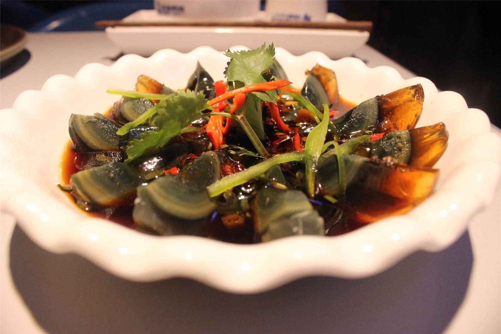 传言松花蛋含铅量很高 求安生活进行了验证 知乎