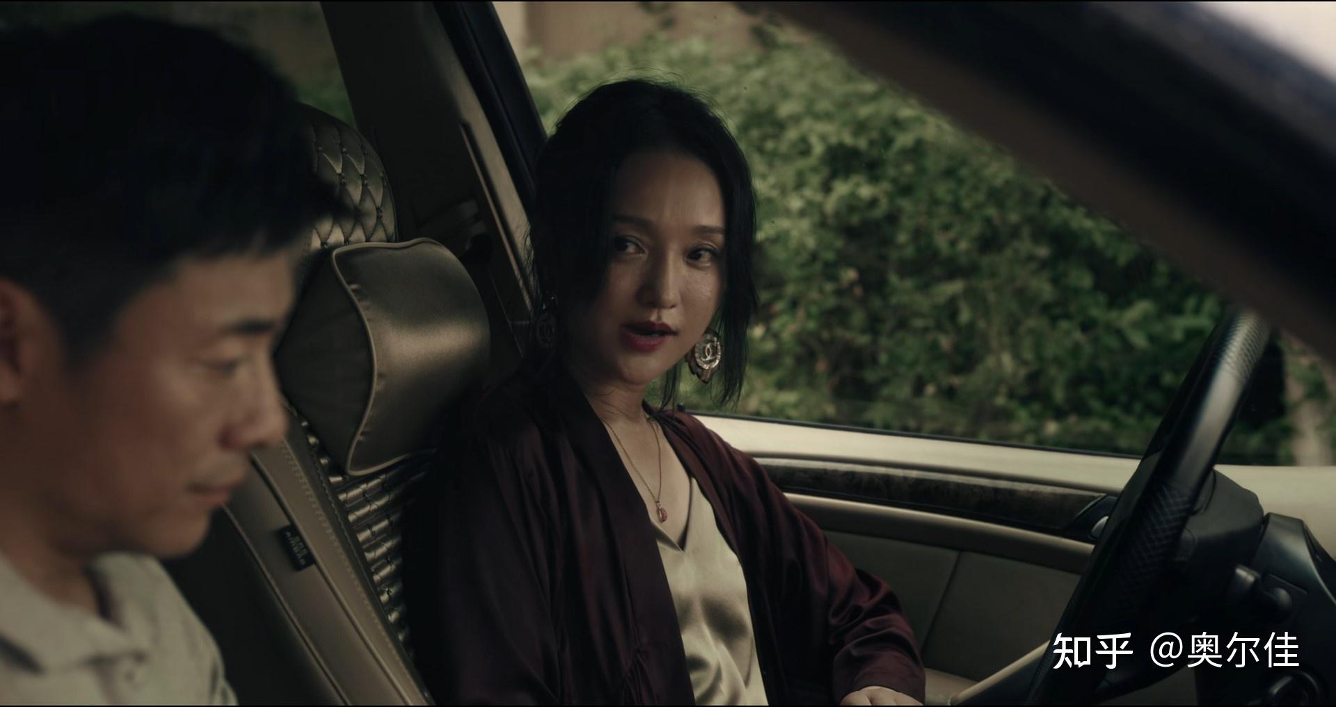 如何评价曹保平执导黄渤周迅主演的电影涉过愤怒的海