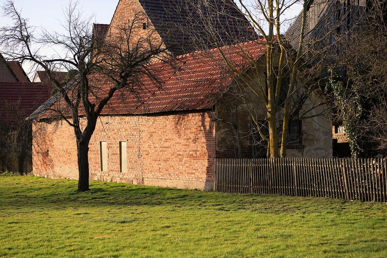 哪里还有一楼带小院