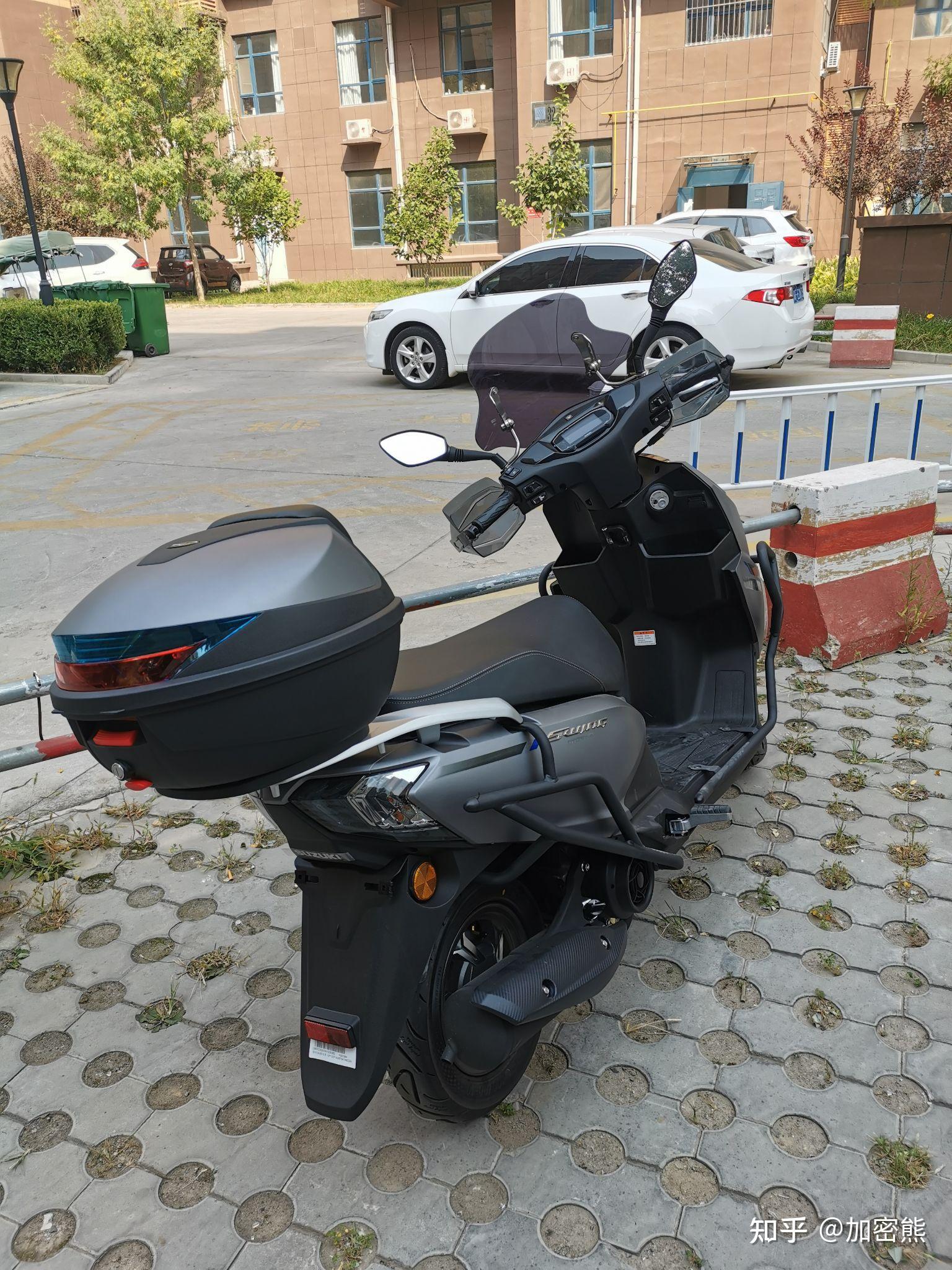 求推荐预算1w左右的踏板摩托车,日均通勤40km左右?