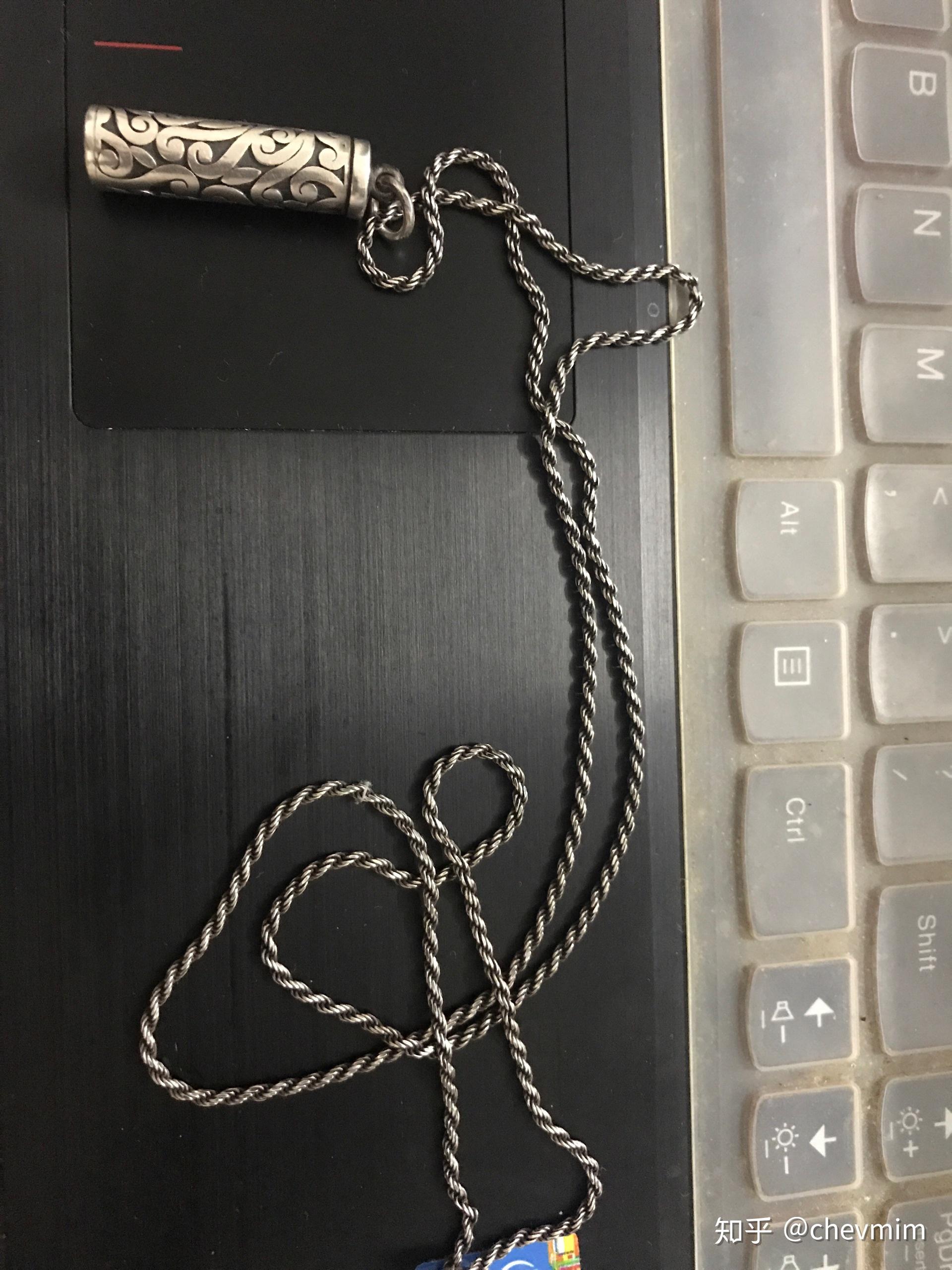 你们养的心爱的狗狗死了 会有多伤心? - 知乎