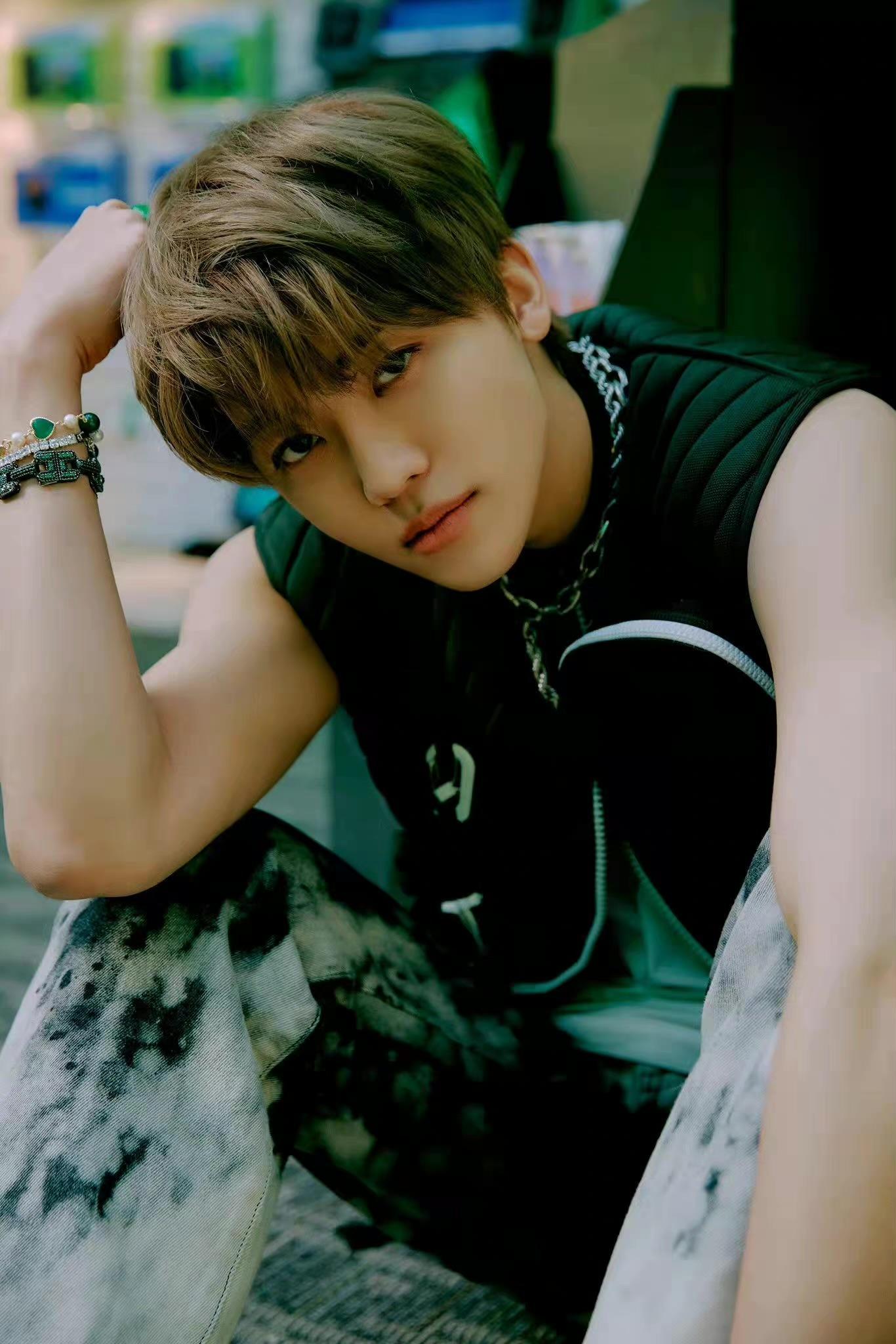 求图有没有nct罗渽民的神图来吧球球各位姐妹拿图砸死我