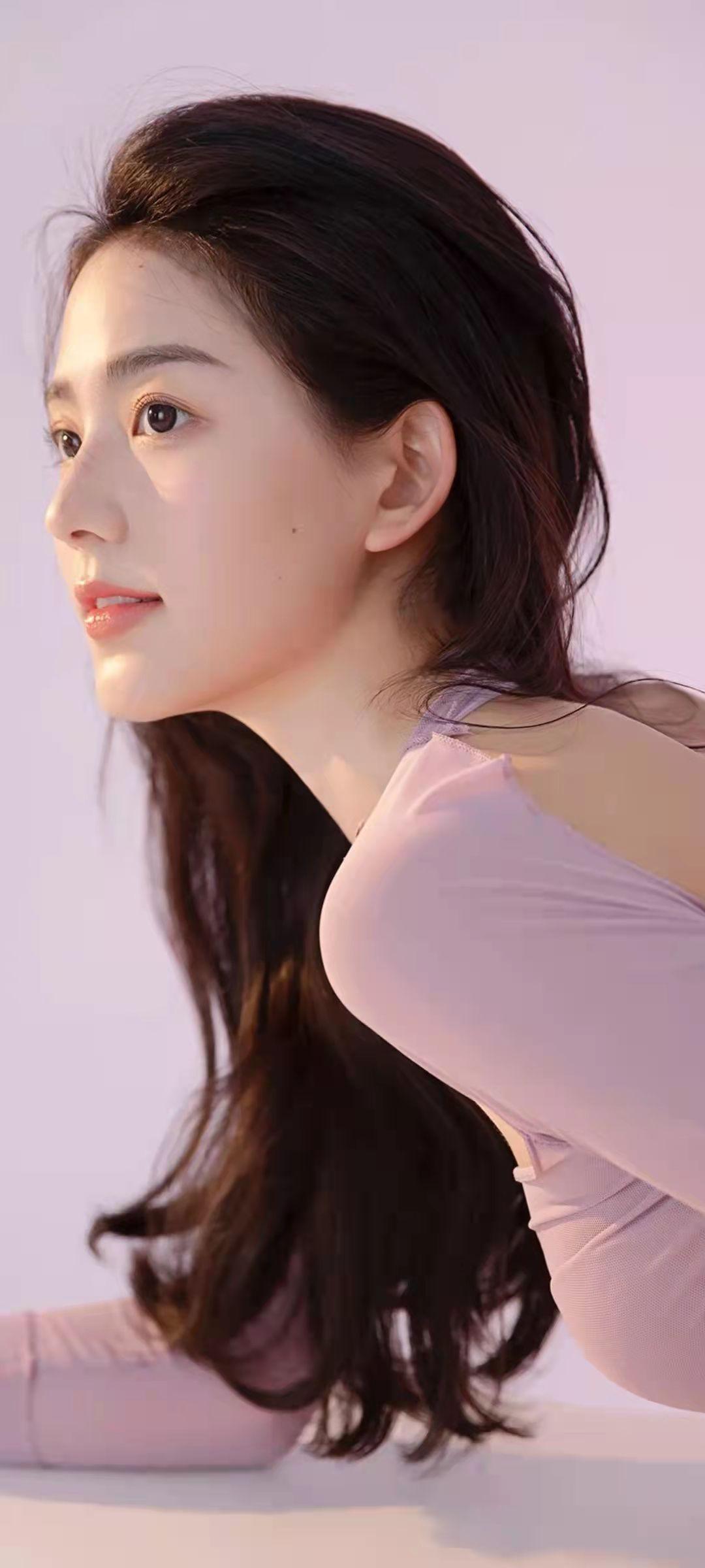 你有哪些惊艳绝色的美女手机壁纸? - 知乎