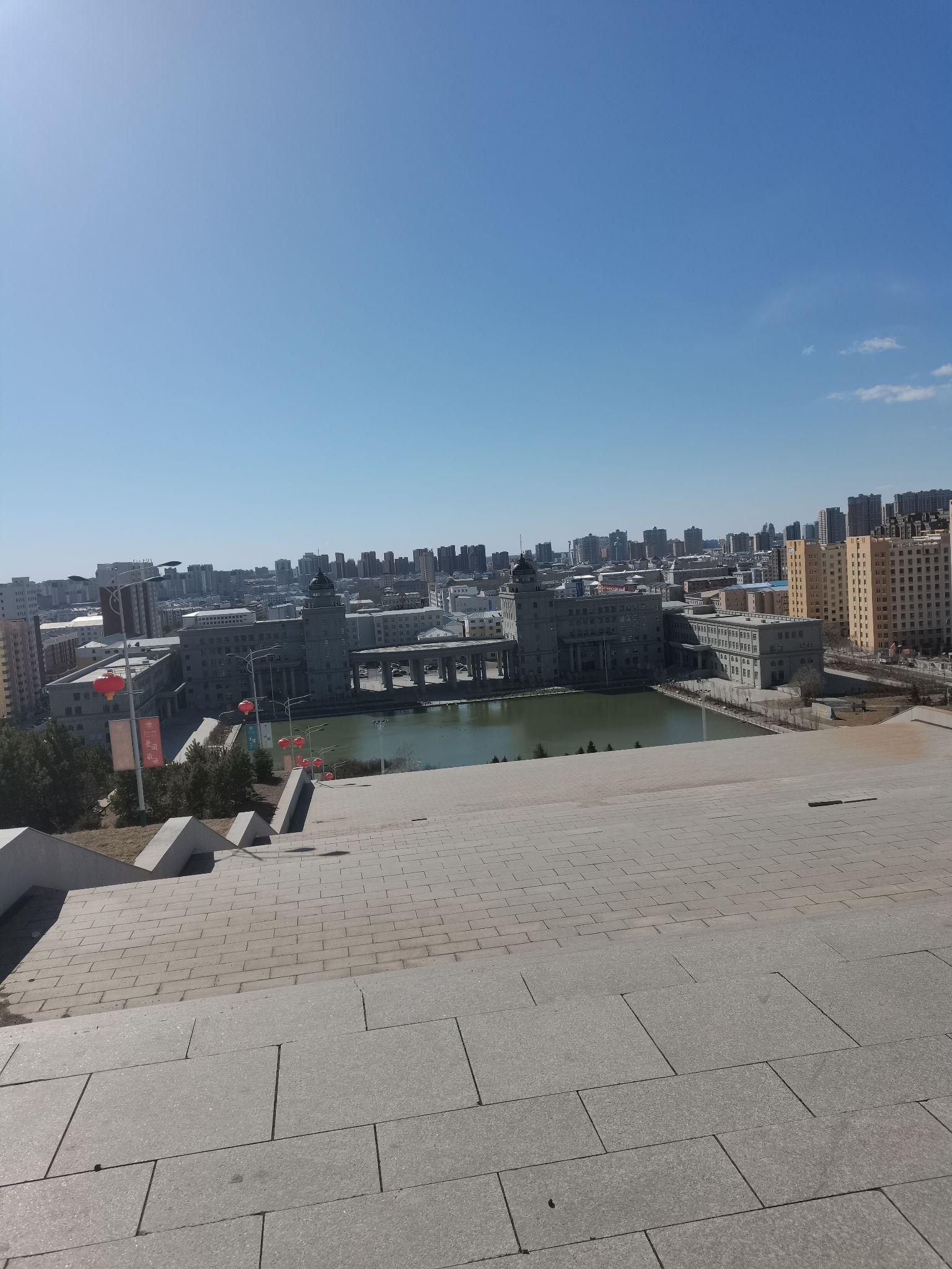 评价一下呼伦贝尔学院怎么样? - 知乎