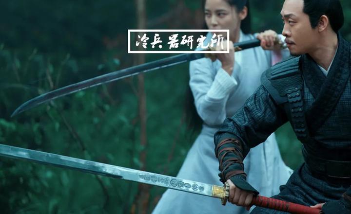 有人说中国武术不传统？双手刀剑技术是日本刀法，连抗战大刀也是- 知乎
