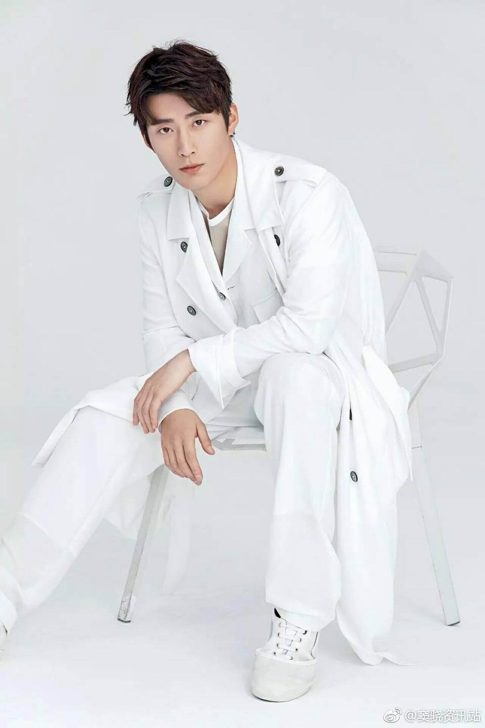 窦骁的美图或搞怪图有哪些?-窦骁帅照