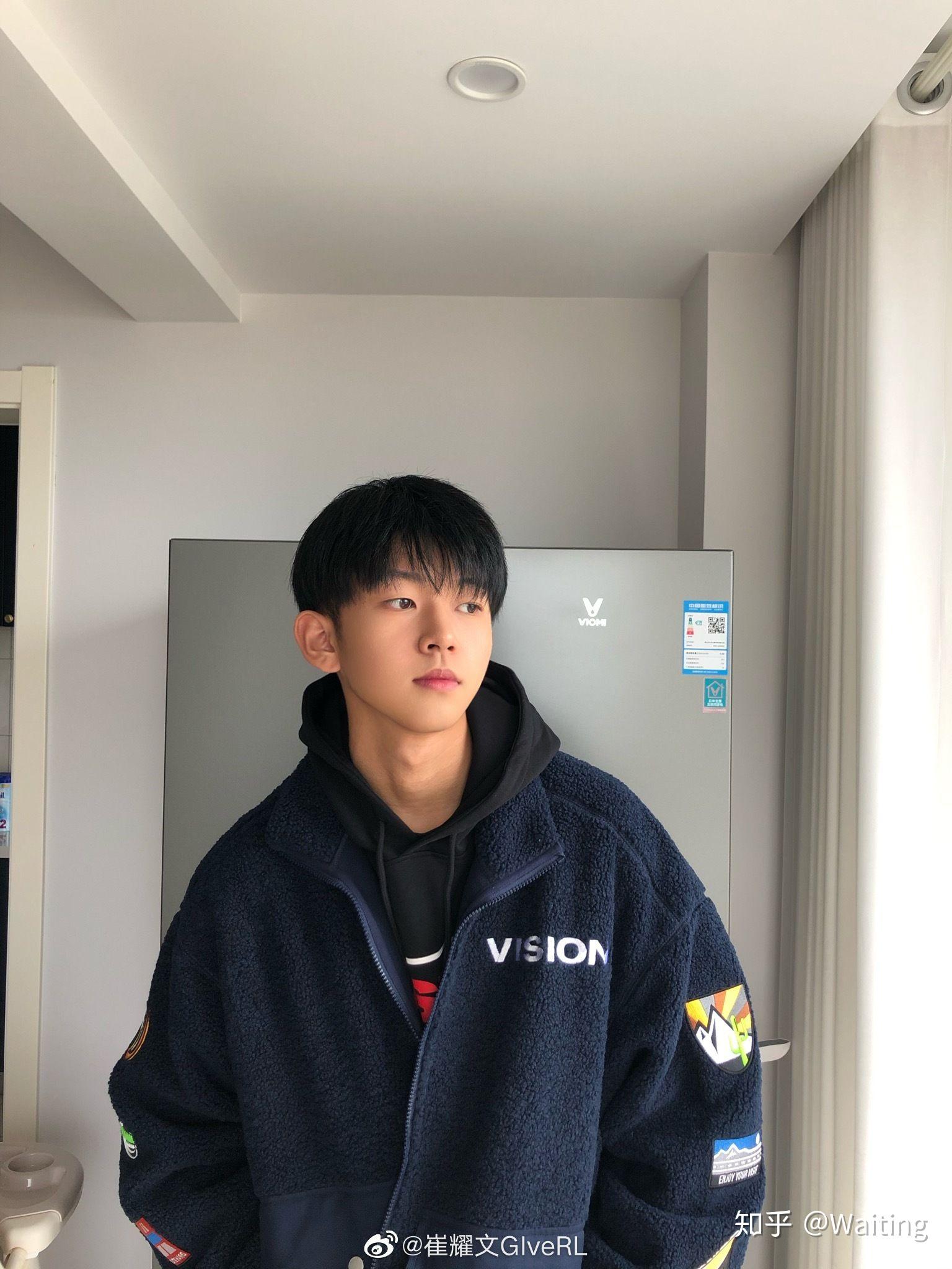 有没有现实中存在的长得帅的小哥哥啊