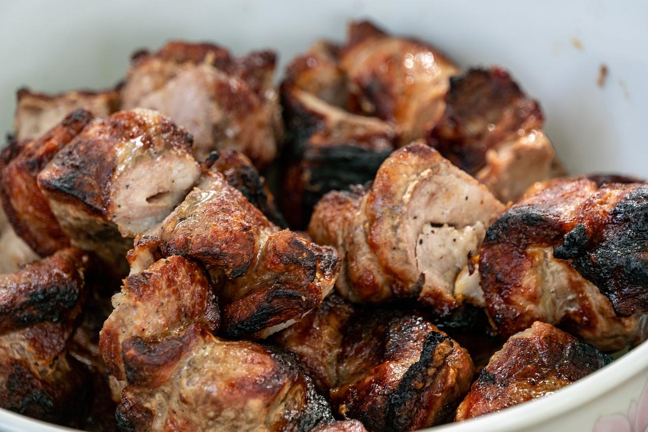 2. 铁板防锈处理