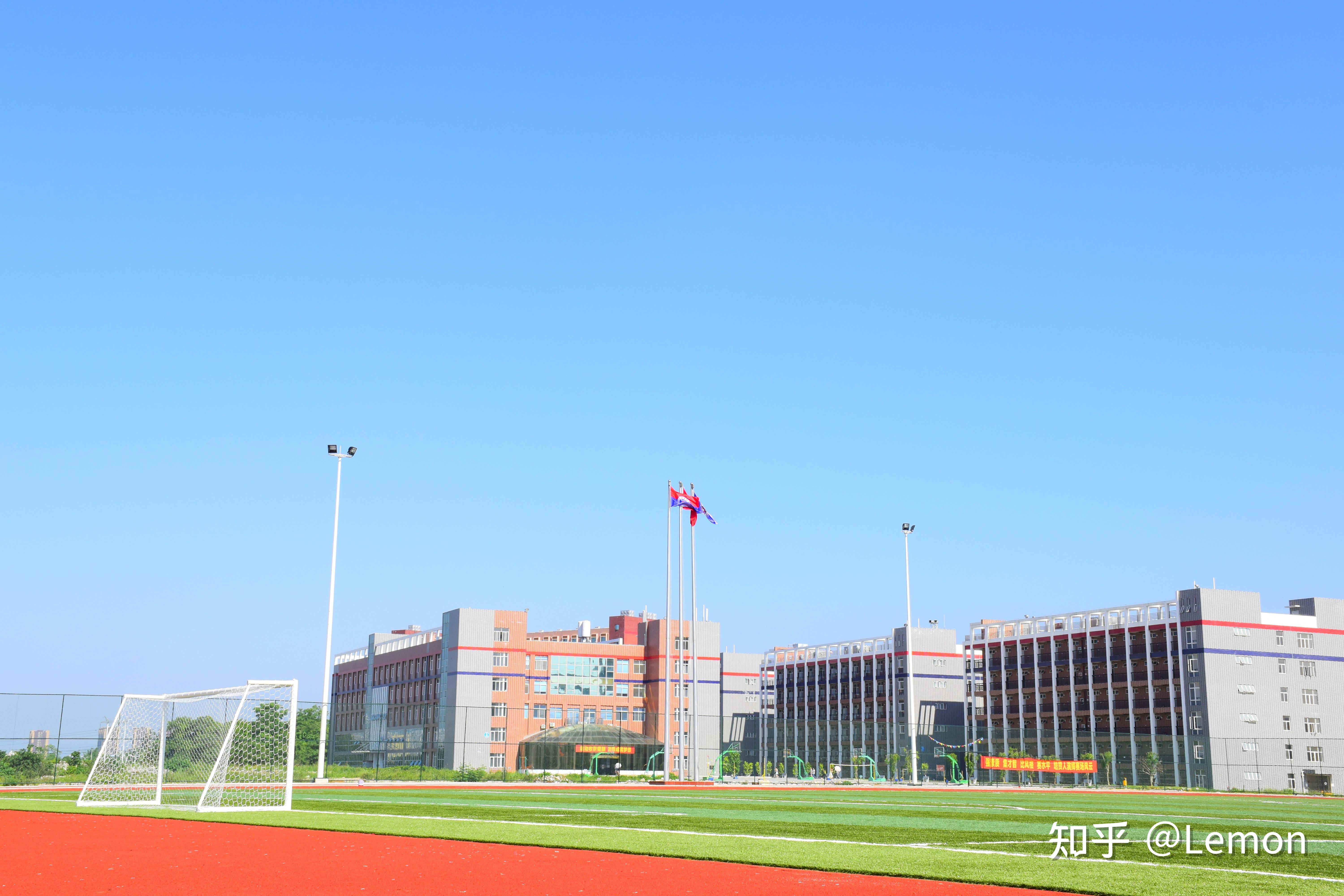 请问广西培贤国际职业学院怎么样