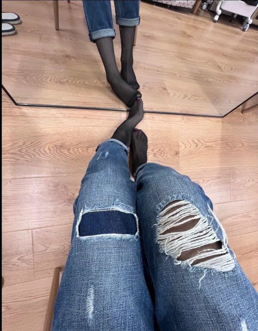 女孩子穿什么长度的袜子最好看