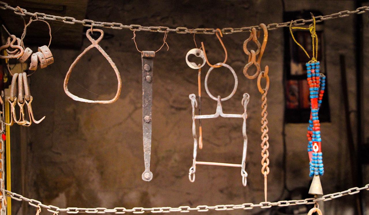 指纹锁属于什么行业