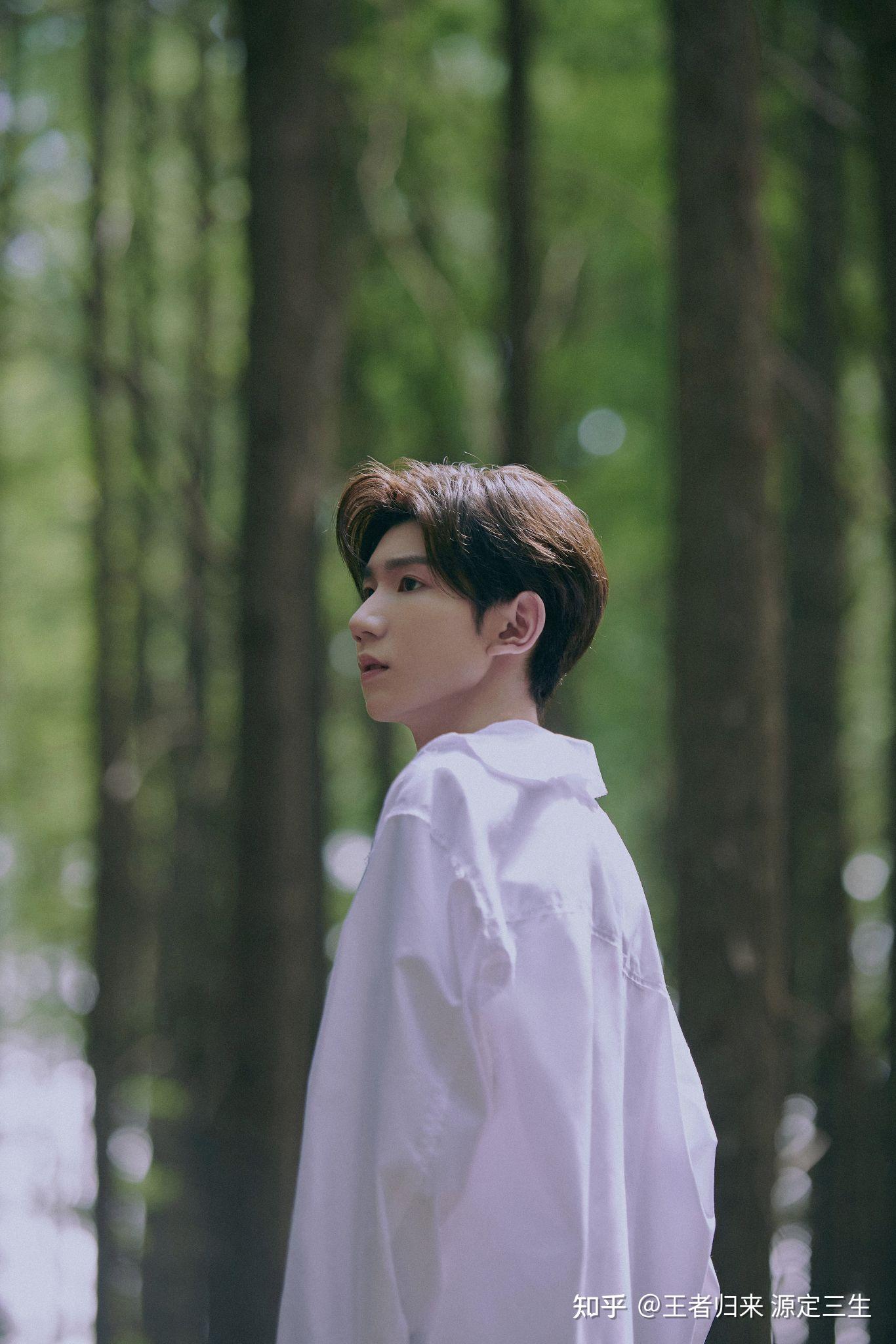有没有特好看的王源的神图,在线求? - 知乎