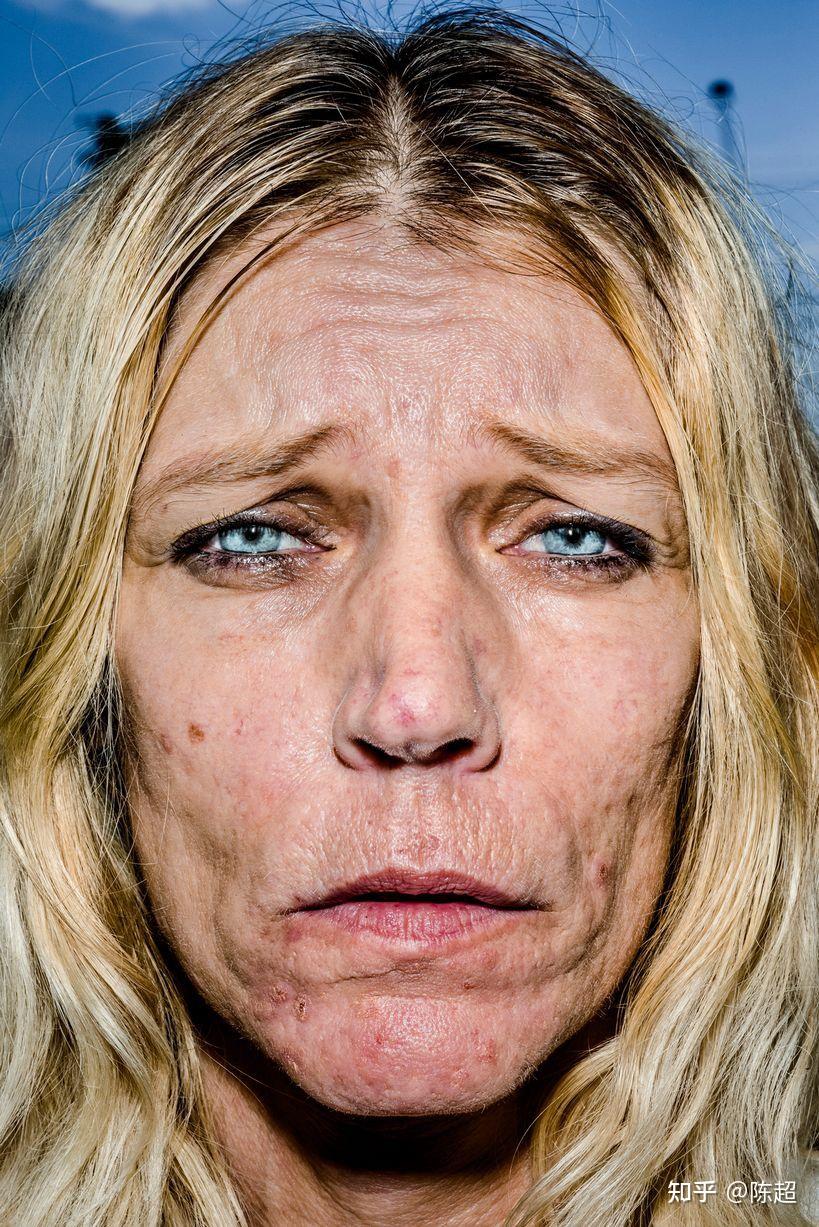 某些中国人认为大多数西方人(高加索人种)长得好看.