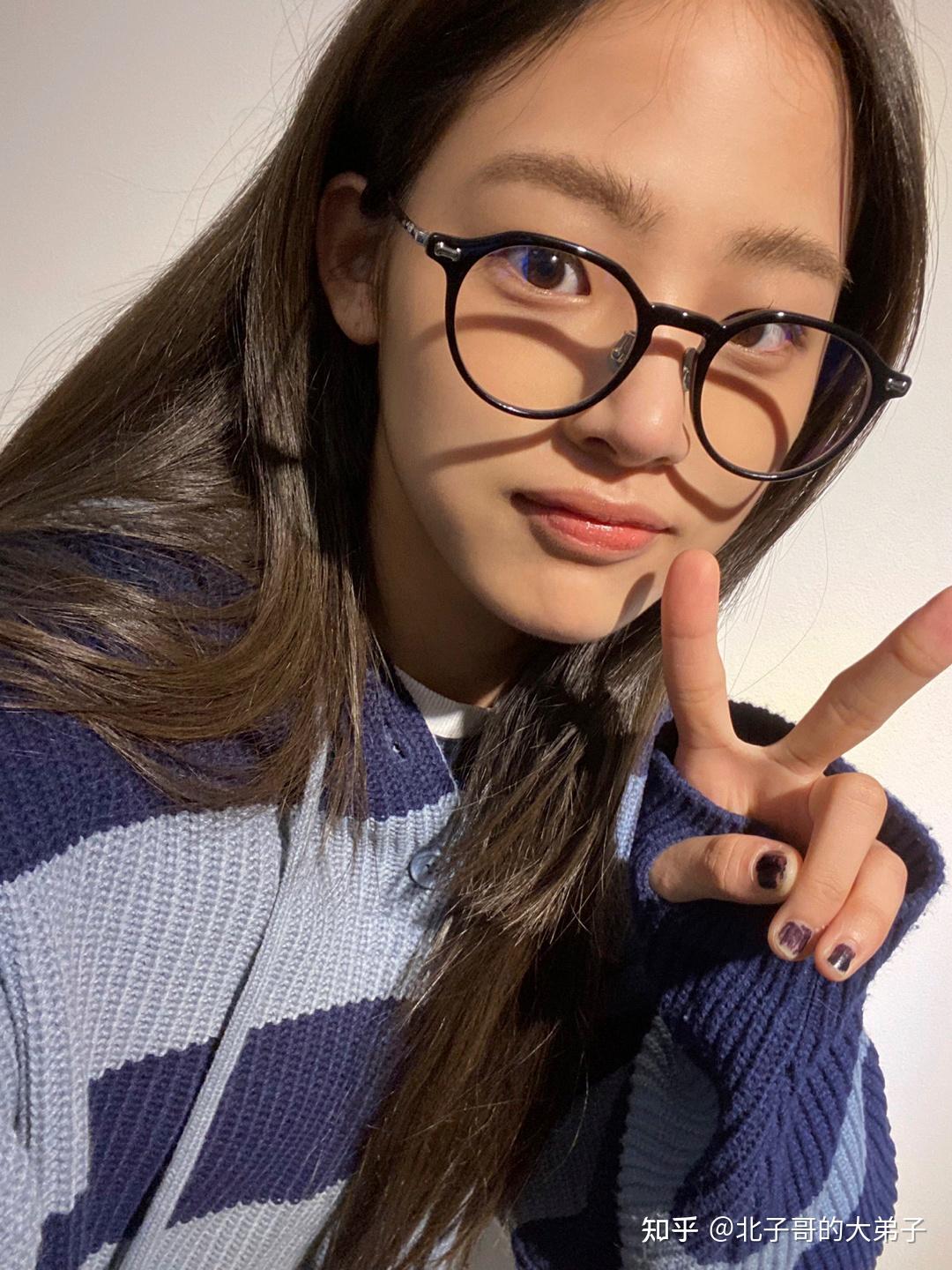 如何评价newjeans成员minji(金敏智)? - 知乎