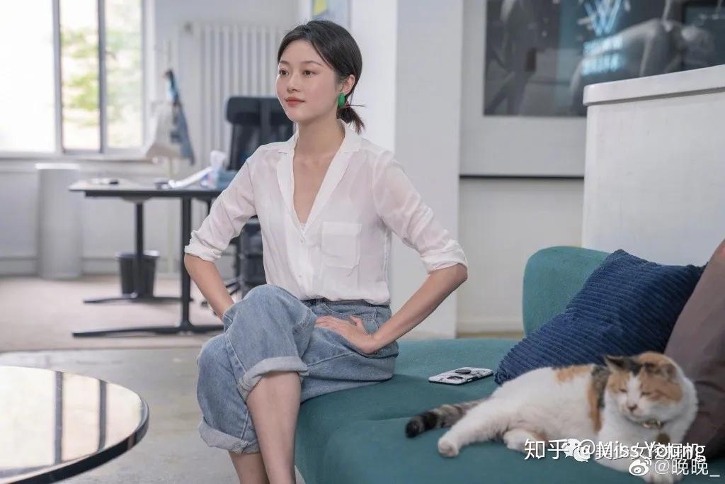 如何评价雷婉莹晚晚