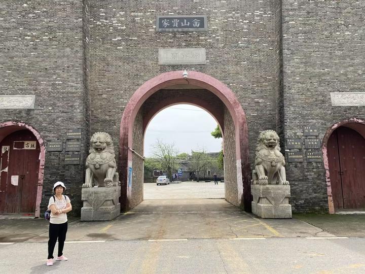 贾载明:《三纲五常中的三纲到底对不对?》 - 知乎