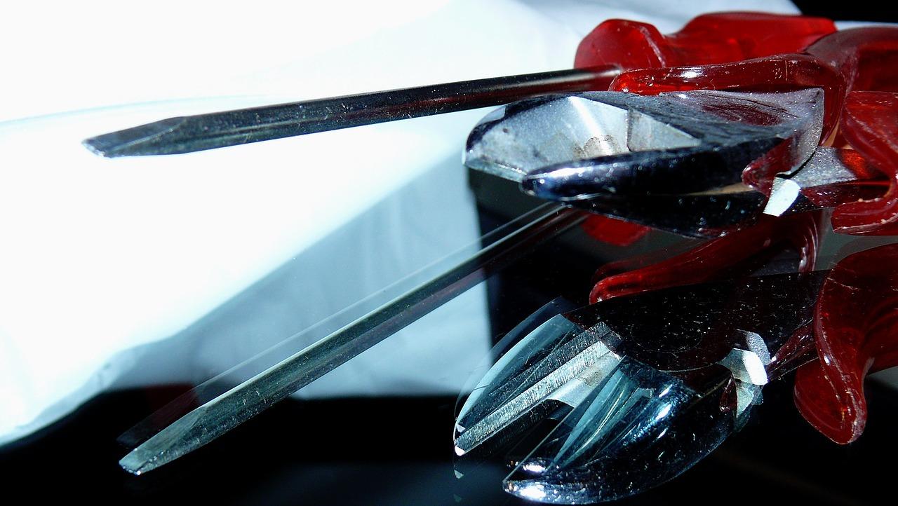 3. 制作螺丝刀柄