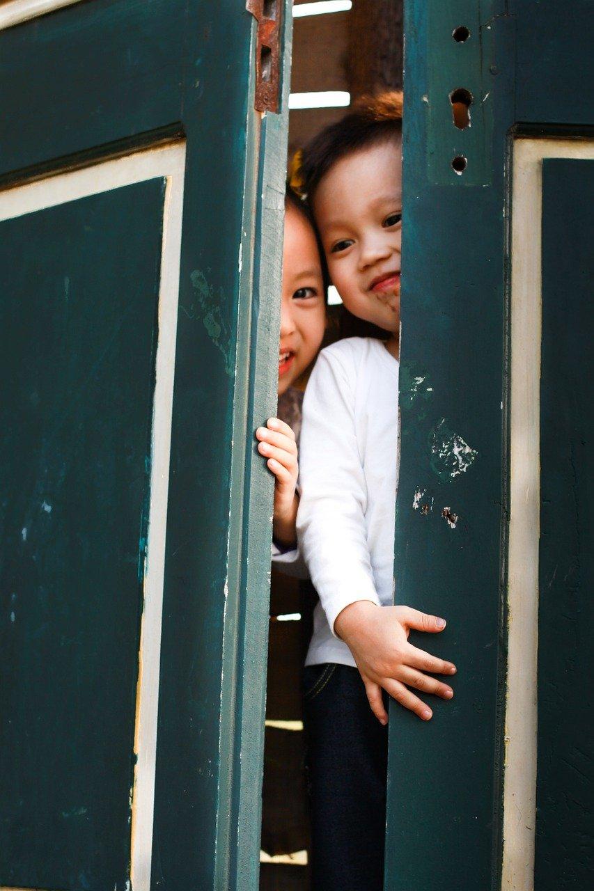 3. 专用工具辅助装