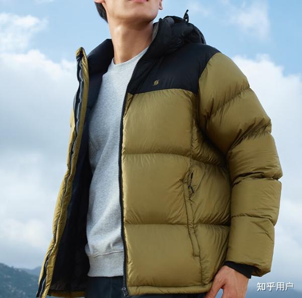 羽绒服充绒量|蓬松度多少才算暖和?推荐几款保暖很好的鹅绒羽绒服 - 知乎