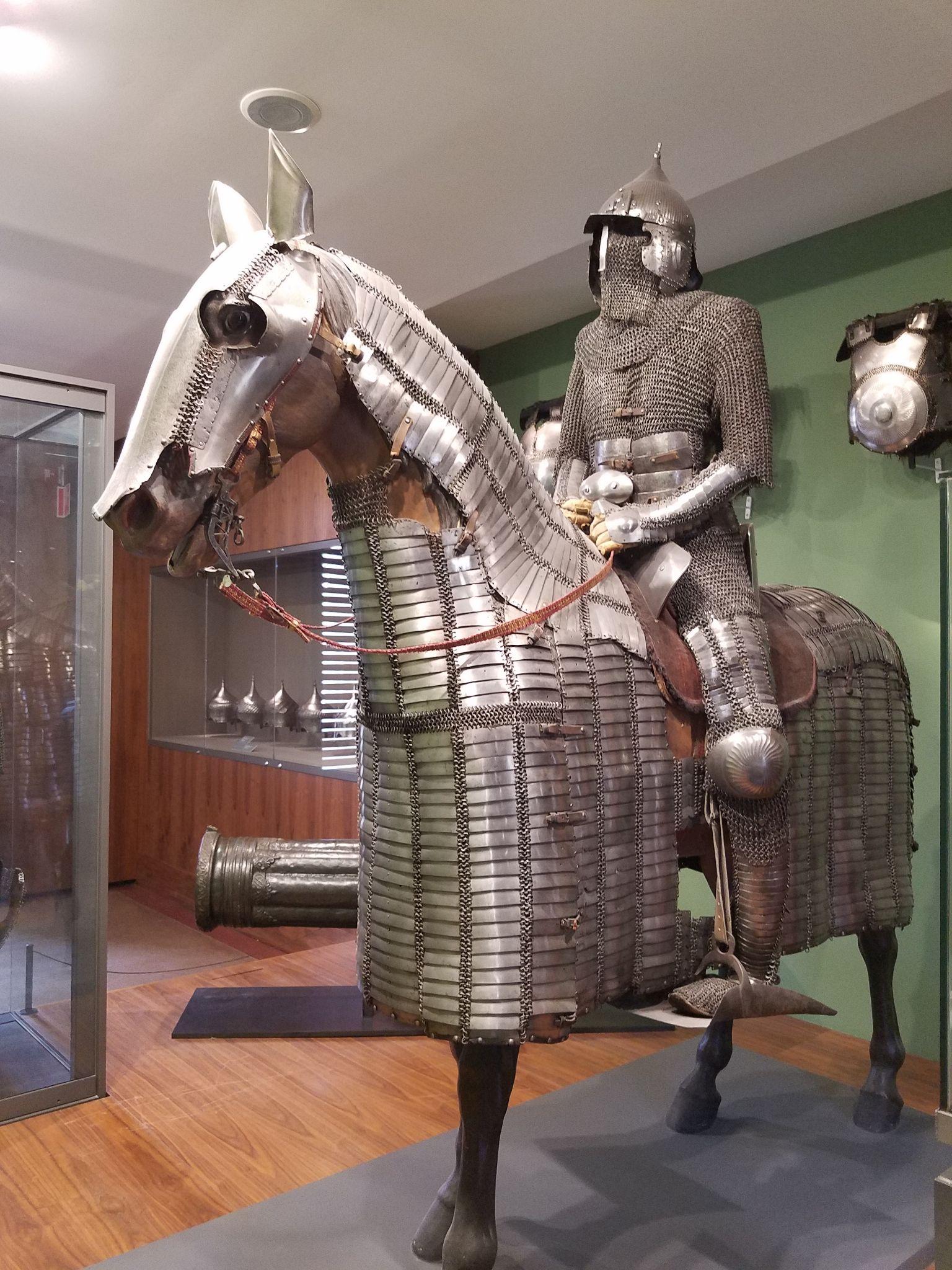 看好多穿越种田流都喜欢用水力锻锤造板甲,这实用吗? - 知乎