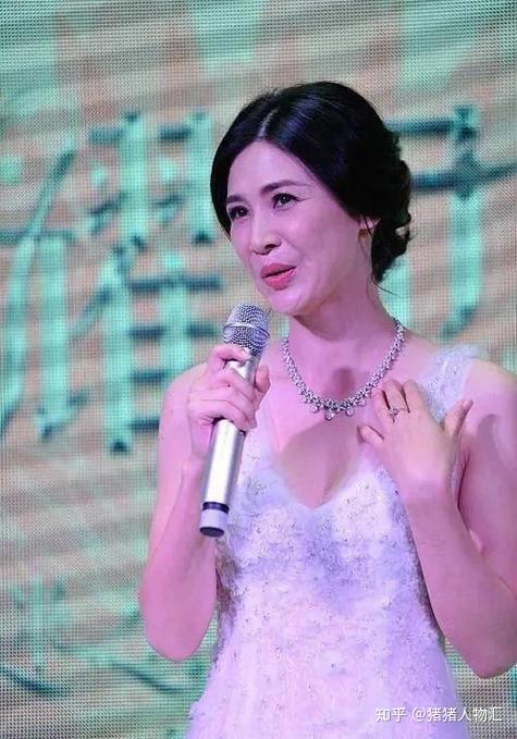 童蕾:从“亮剑女神”到“老赖”,她的人生经历了什么? - 知乎