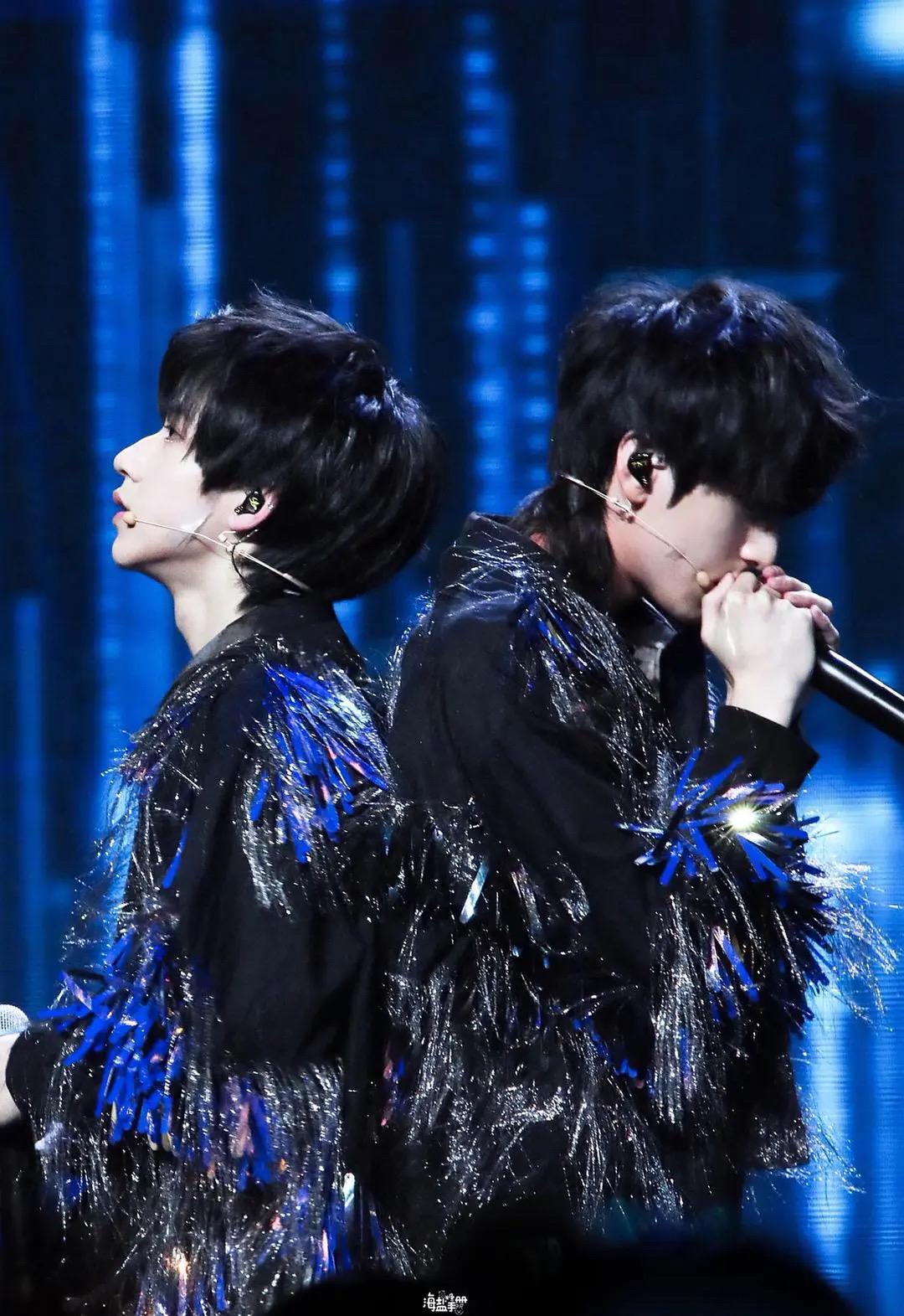 怎么区分严浩翔和贺峻霖?