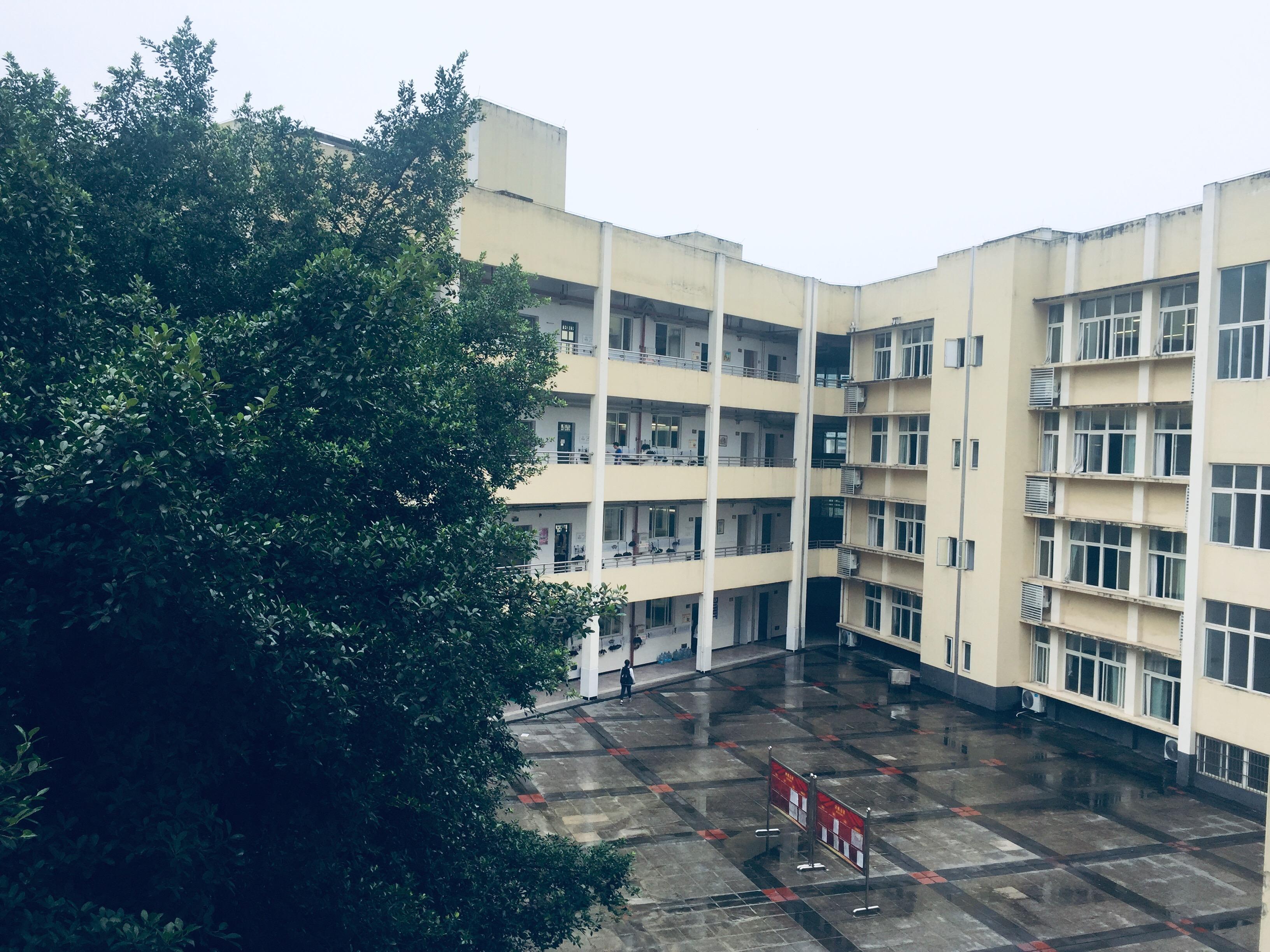 重庆江津中学是一所怎样的学校? - 知乎