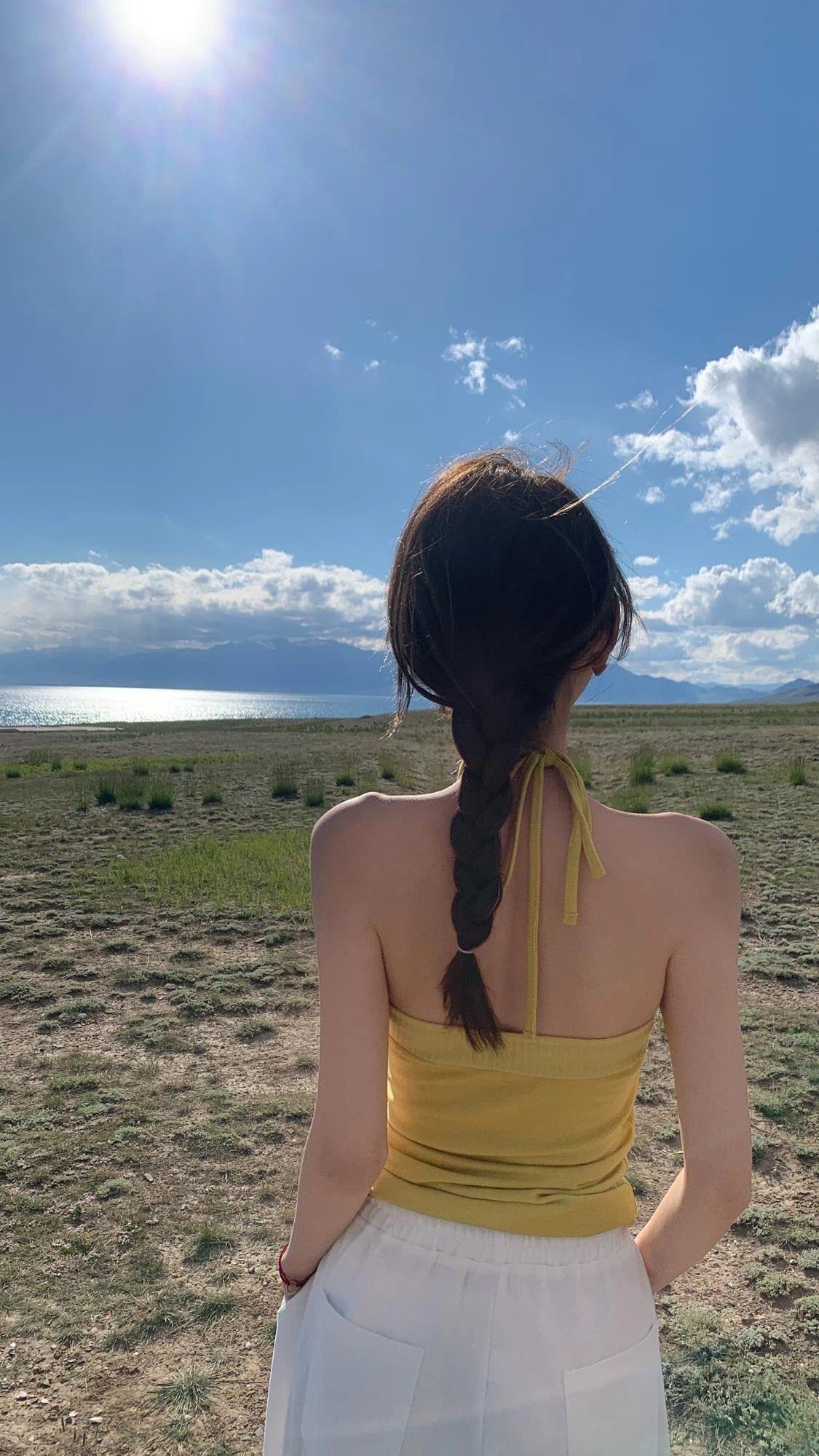 有没有比较可爱的女孩壁纸?