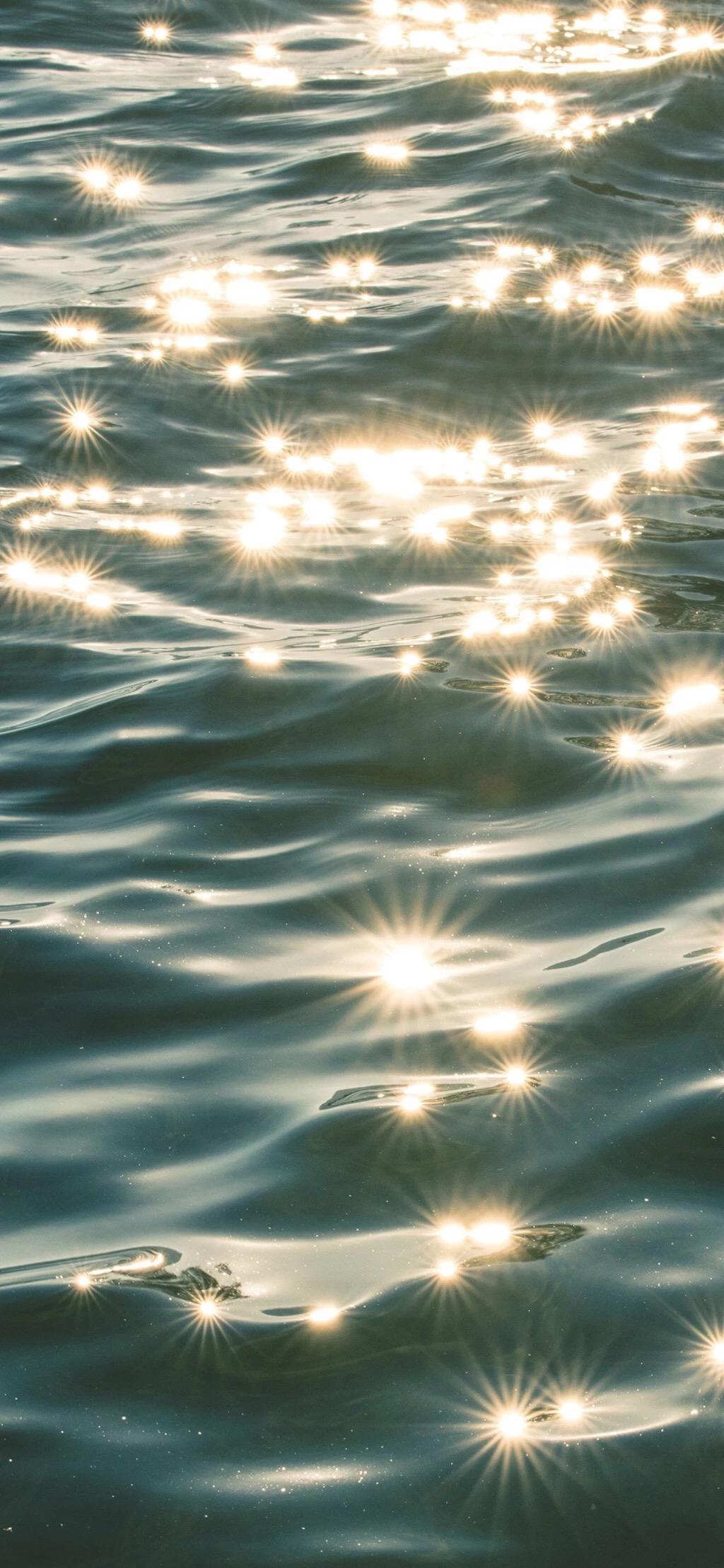 有没有全面屏的手机壁纸推荐