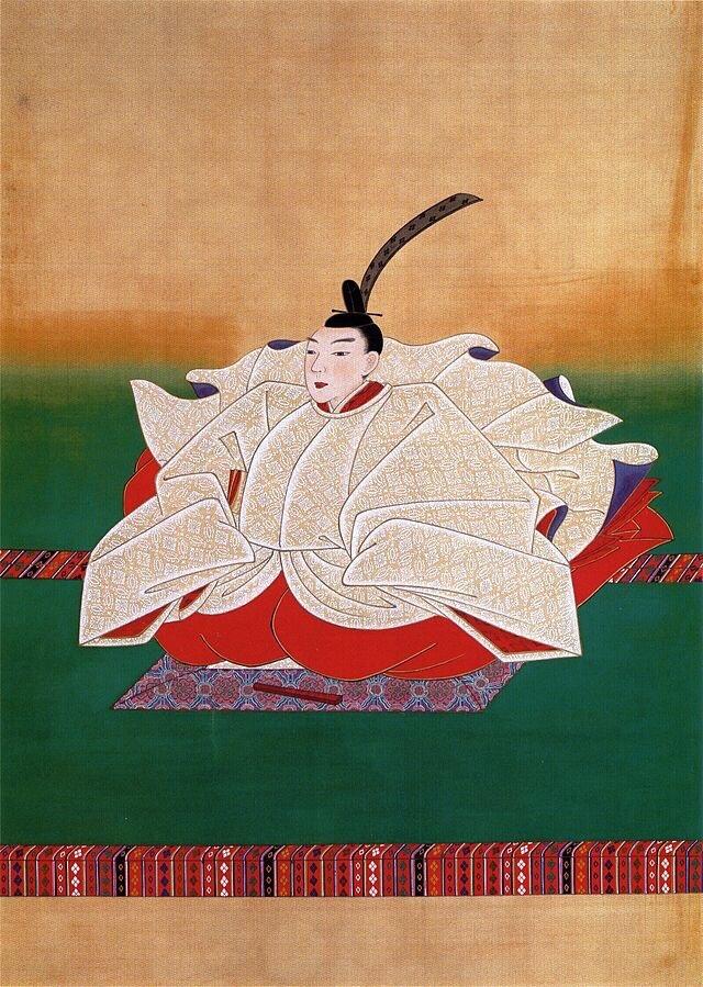 为什么古代日本天皇的肖像画中天皇都是盘腿而坐而不是正坐