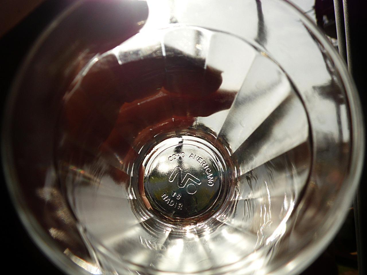 高考作文题目背后的社会意义