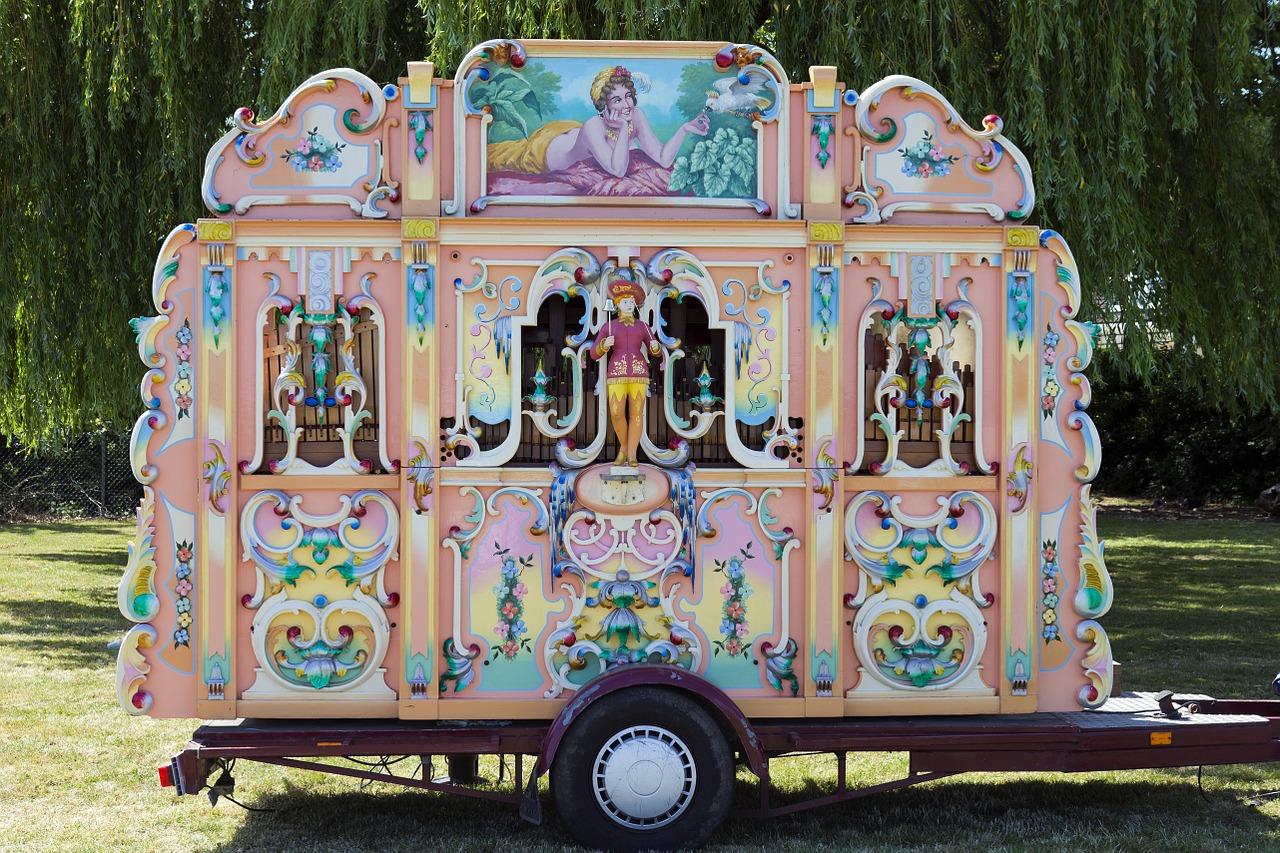 电视颜色鲜艳多少