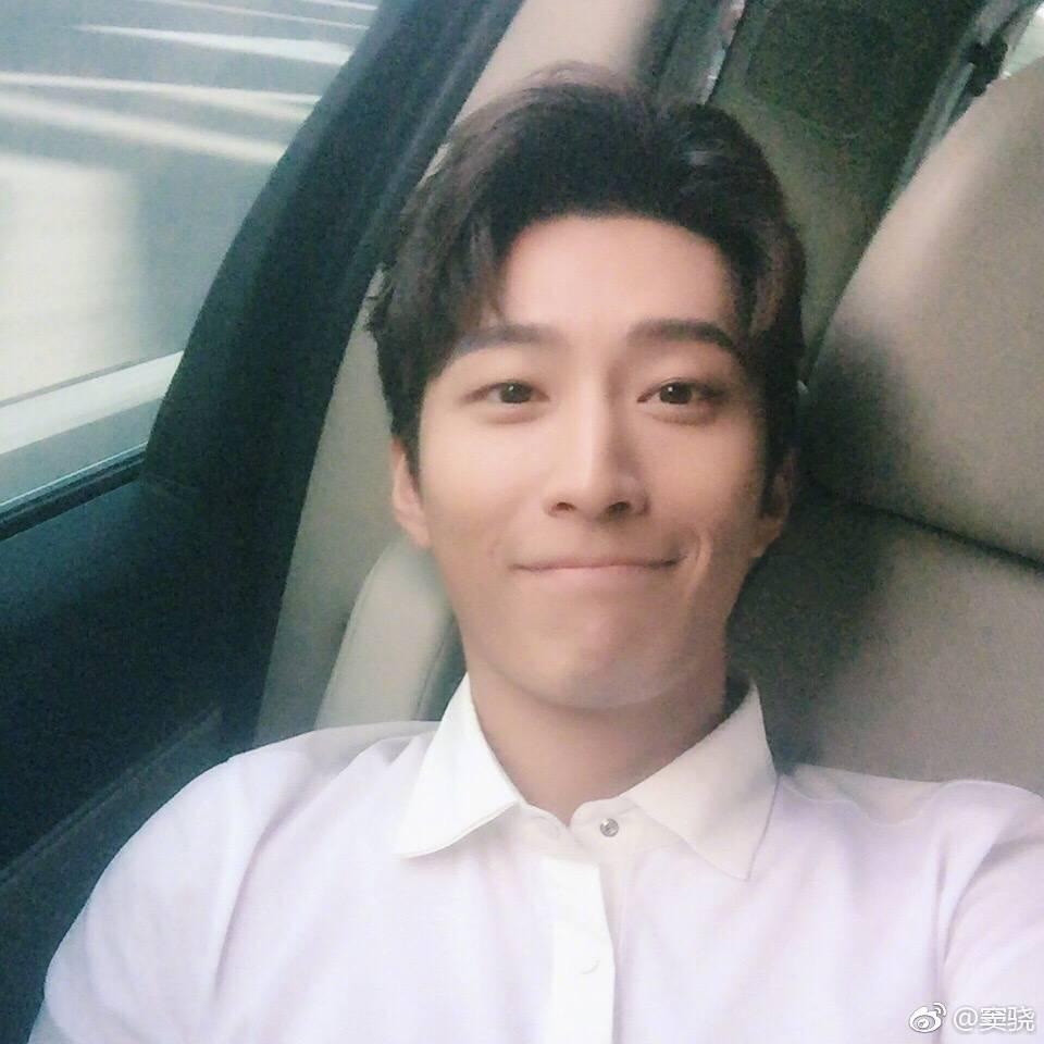 窦骁的美图或搞怪图有哪些?-窦骁帅照