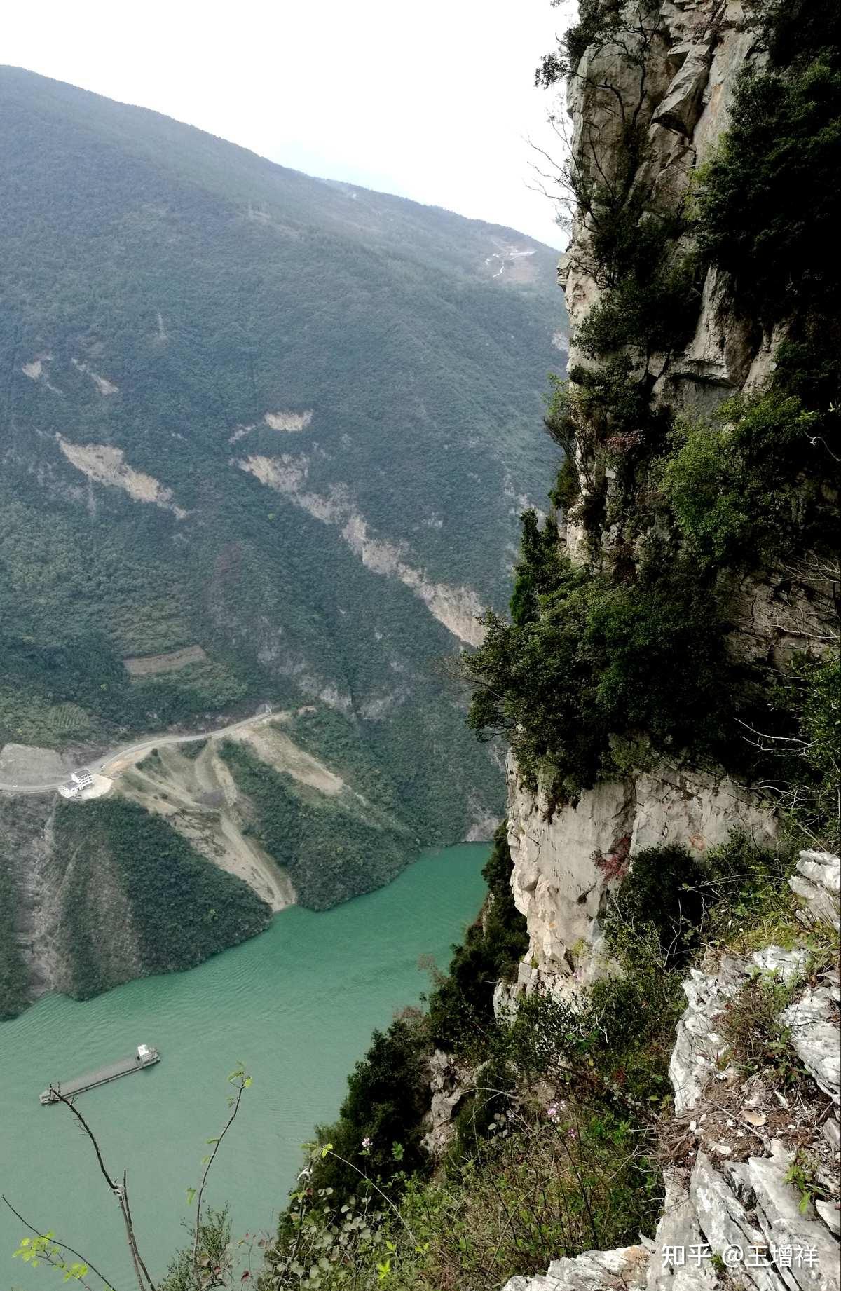 西陵峡风景区有着怎样绝美的景色?
