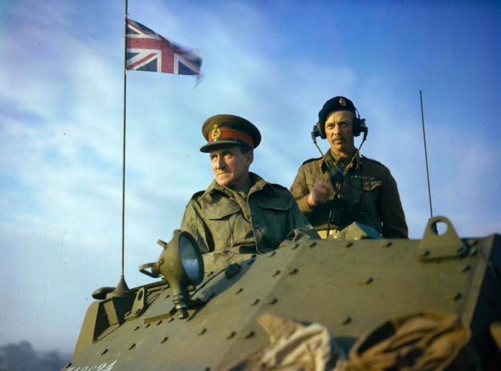 二战英军装甲兵图片