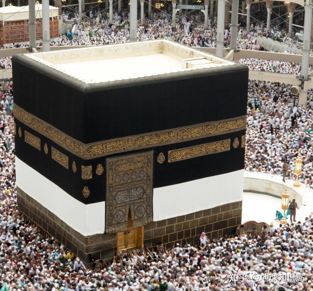 麦加的天房克尔白里面是什么