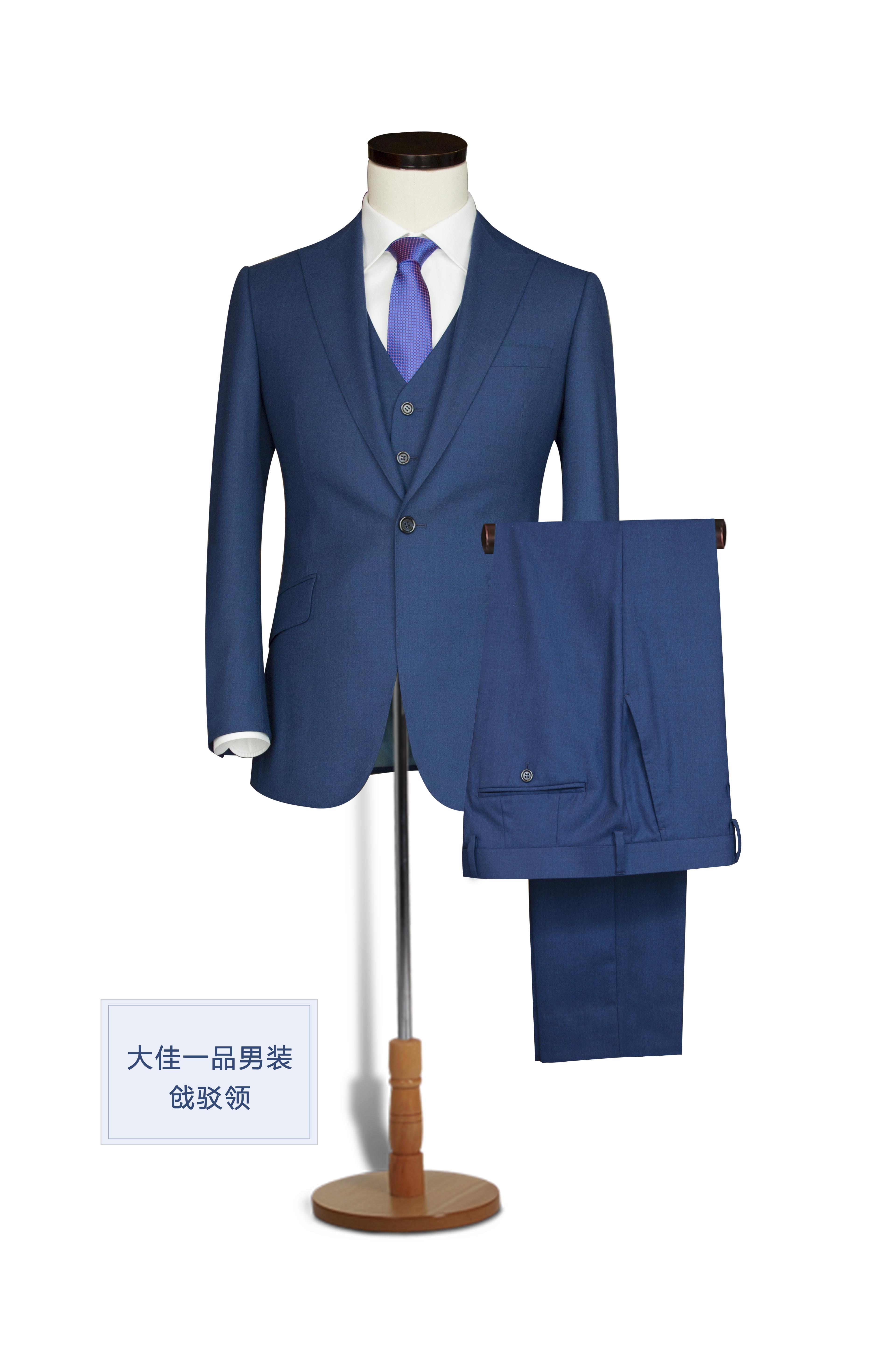 枪领西装是什么样子的如何分辨枪领平领驳领