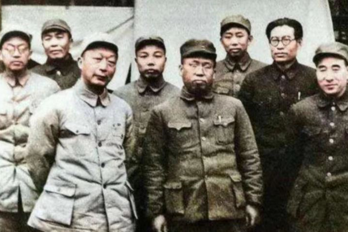 三位元帅,两位大将,两位上将的珍贵合影,还有一位来头也不小 - 知乎