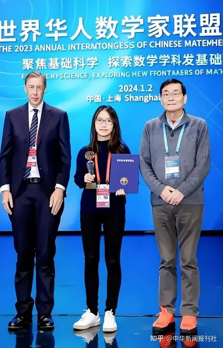 90后王虹转专业破解108年数学难题,韦神弃2100万粉坐满三天讲台 - 知乎