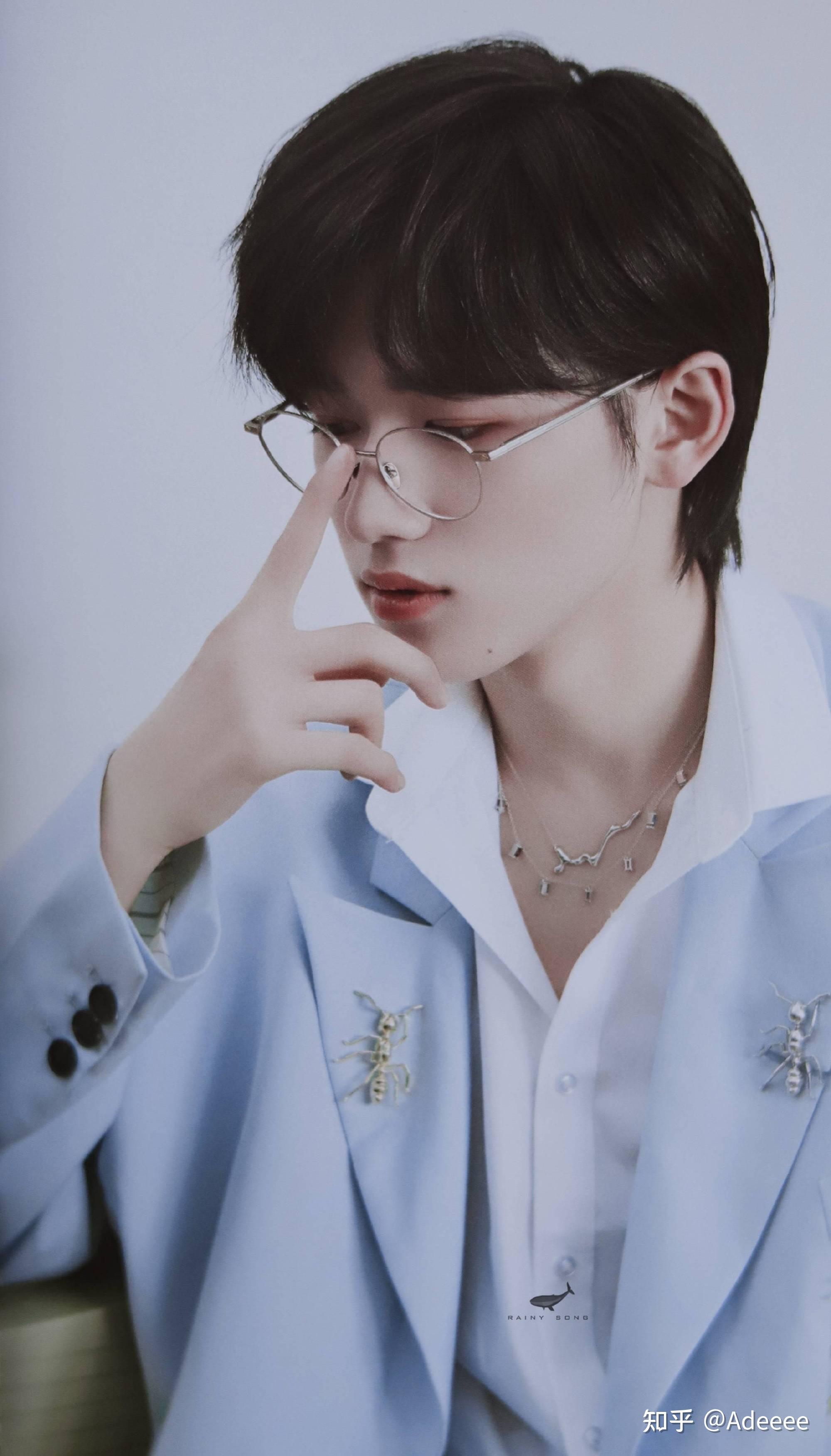 救命宋亚轩为什么可以这么帅!想求一些很少见的图? - 知乎