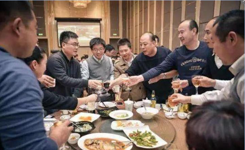 “家庭聚会“不尬聊”,“开场白、上菜、敬酒、结束语” ,看这这一篇就够了!” - 知乎