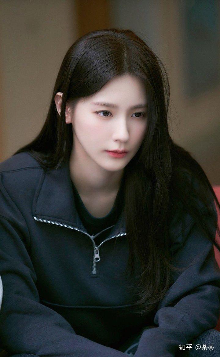 你见过哪些惊为天人的美女图片? - 知乎