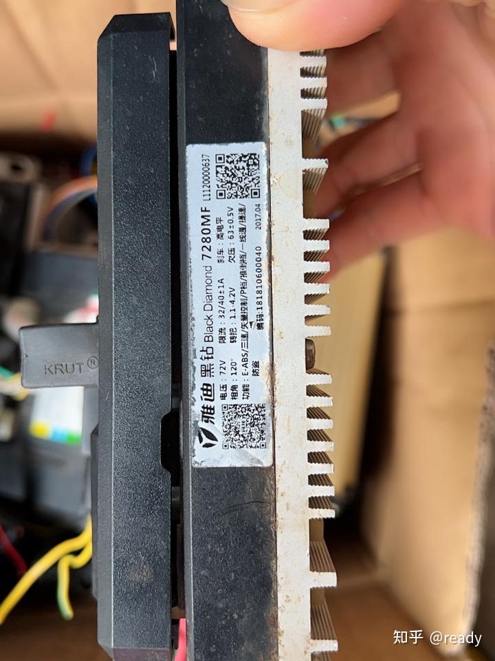 求助贴雅迪黑钻控制器7280mfl1120000637的接线图有么