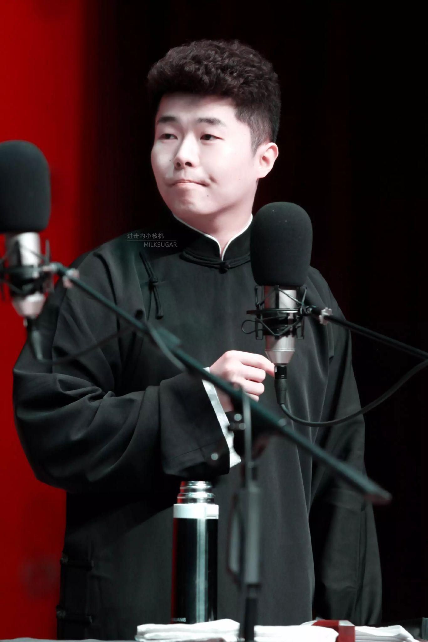 有姐妹给我分享一波德云社角儿们的绝美图片的吗四百多个lym都